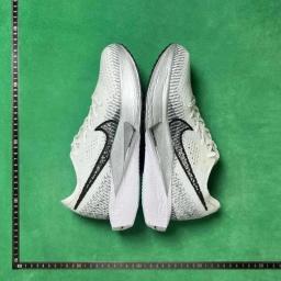 No.10 White Grey DV4129 100