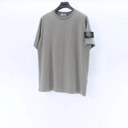 Short sleeved gray